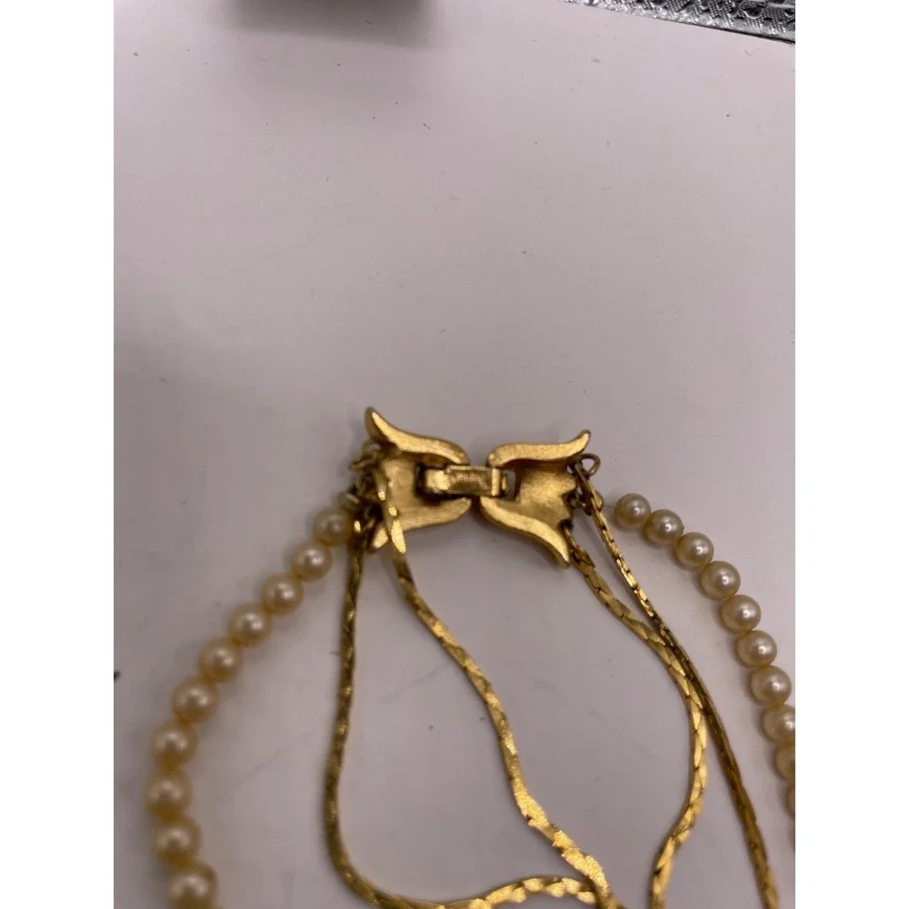 Vintage Crown Trifari© Gold Tone & Faux Pearl‎ Triple Strand Necklace 27